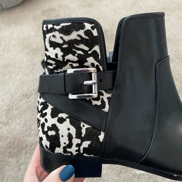 Michael Kors black ankle boots animal print - Picture 2 of 6